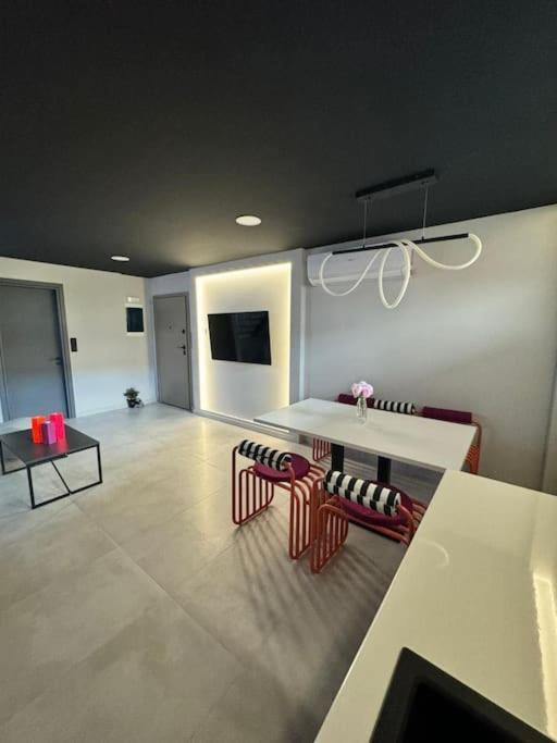 Pop Art Maisonette Giannina Esterno foto