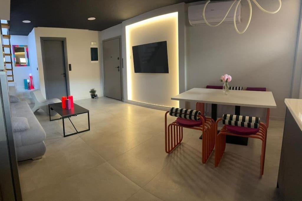 Pop Art Maisonette Giannina Esterno foto